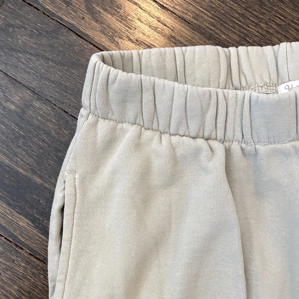 Brandy Melville Light Green Elastic Waist Jogger Pants
